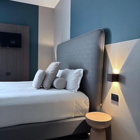 Av Hotel Milano Exteriör bild